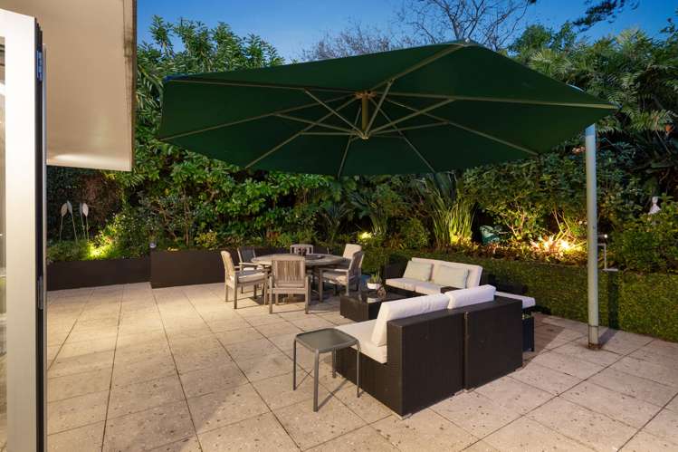13 Canterbury Place Parnell_21