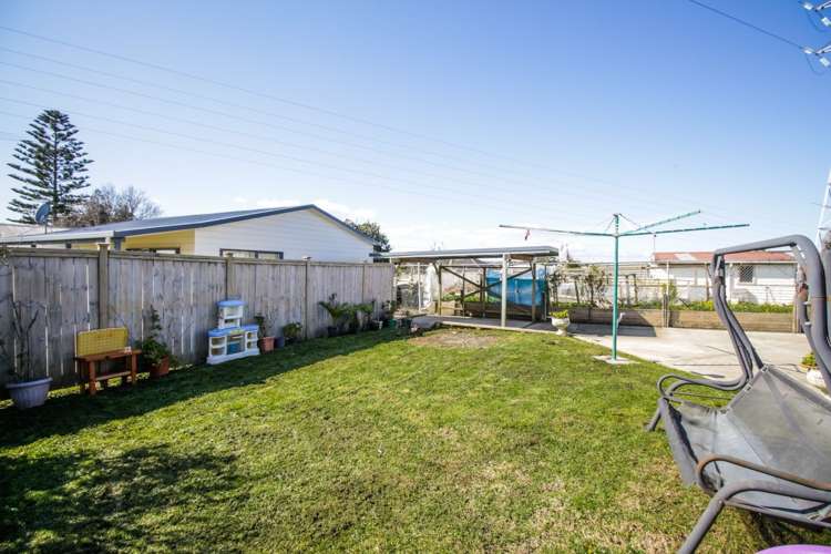 13 Brains Road Kelston_9