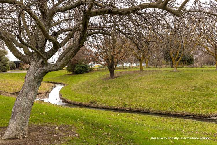 1 Kingwell Drive Springlands_25