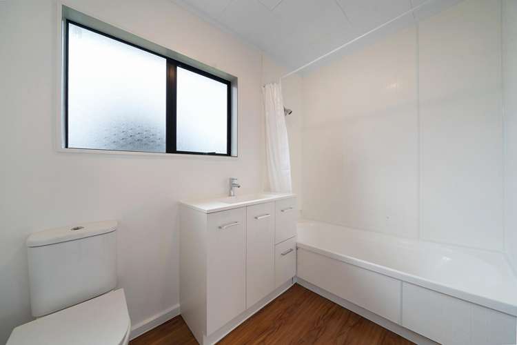 51 Hindmarsh Street Henderson_21