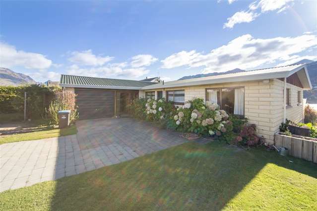445 Peninsula Road Kelvin Heights_1