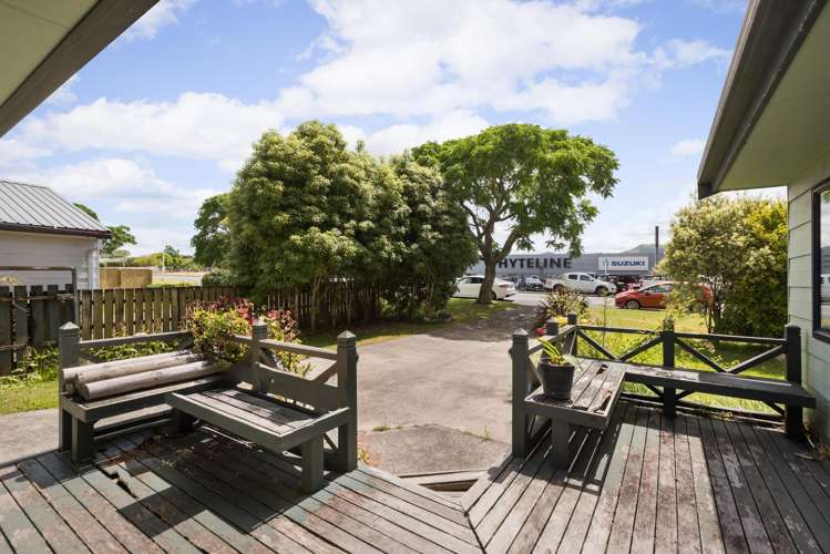 42 Puke Road Paeroa_15