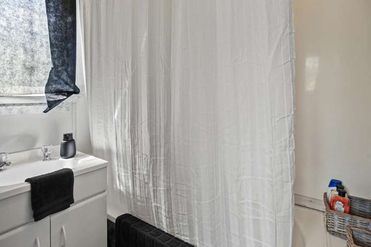 1 Huamai Street Mangakino_23