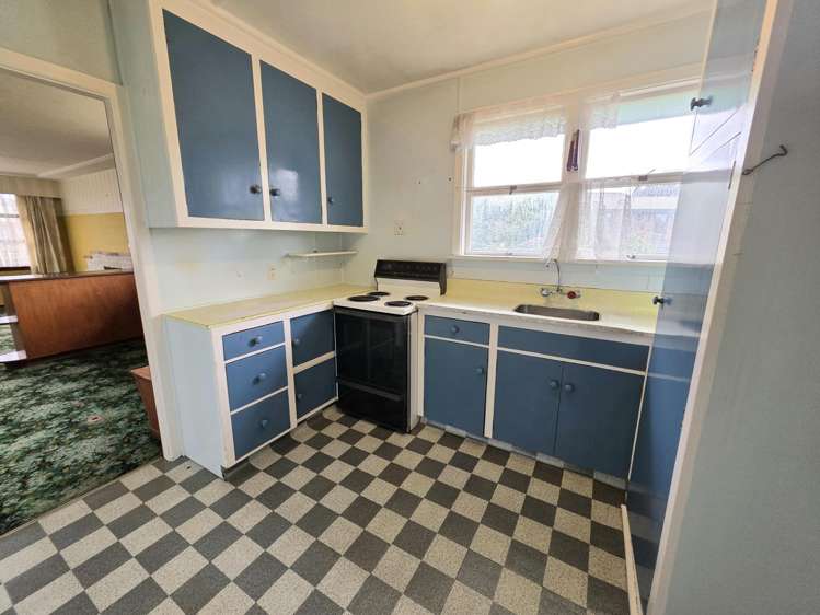 4 Glendale Crescent Holmes Hill_1