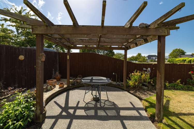 34 Karnak Crescent Russley_12