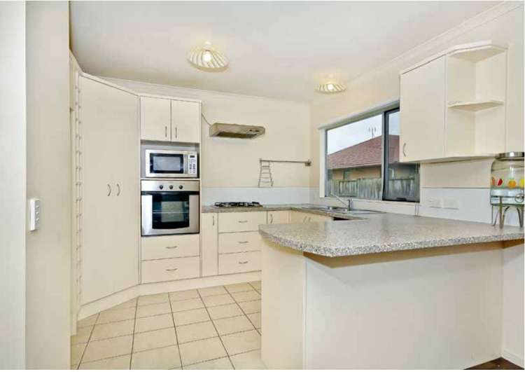 5 Rene Way Huntington_1