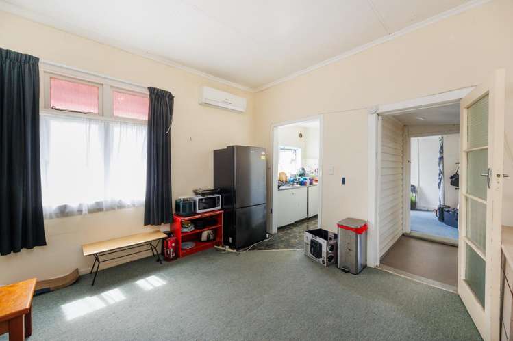 31 McGiffert Street Palmerston North Central_4
