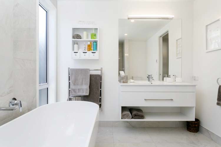 27 Marabou Crescent Nukuhau_12