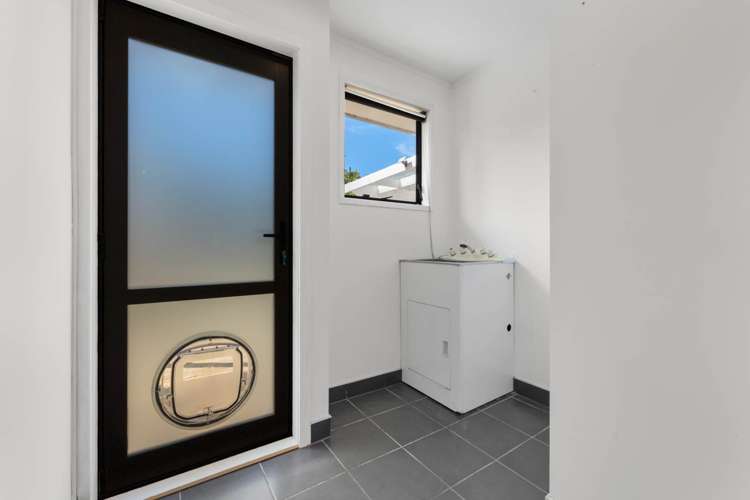 51 Saddleback Rise Murrays Bay_19