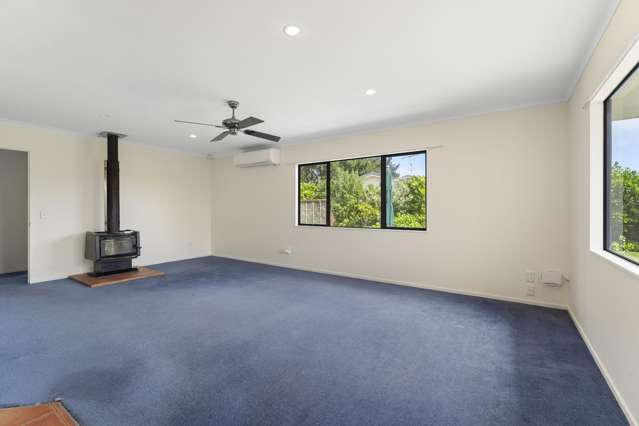 9 Caughley Place Otaki Beach_4