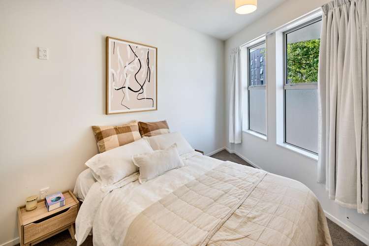 35 Karo Drive Te Aro_12