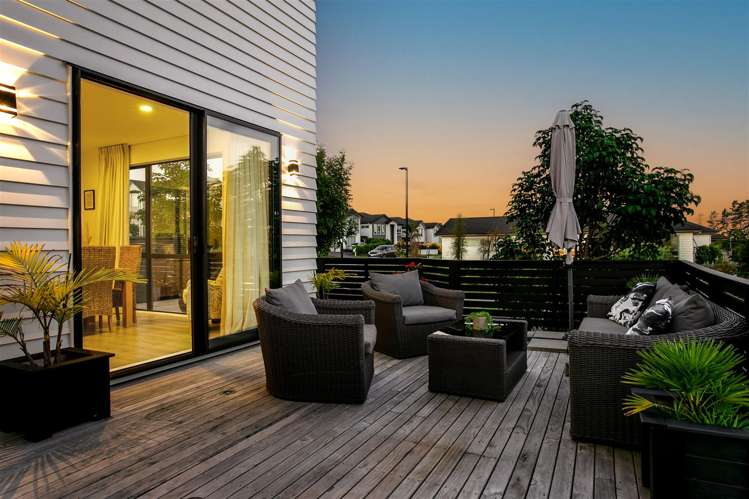 134 Colonial Drive Silverdale_8