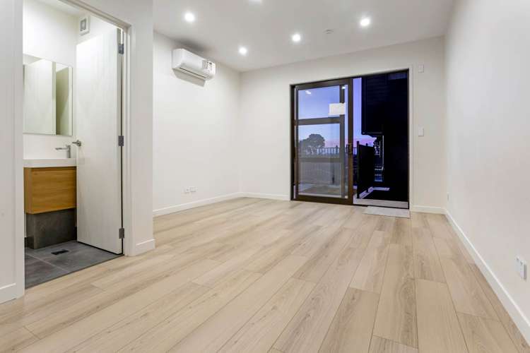 Lot 3/9&11 Seaview Road Glenfield_16