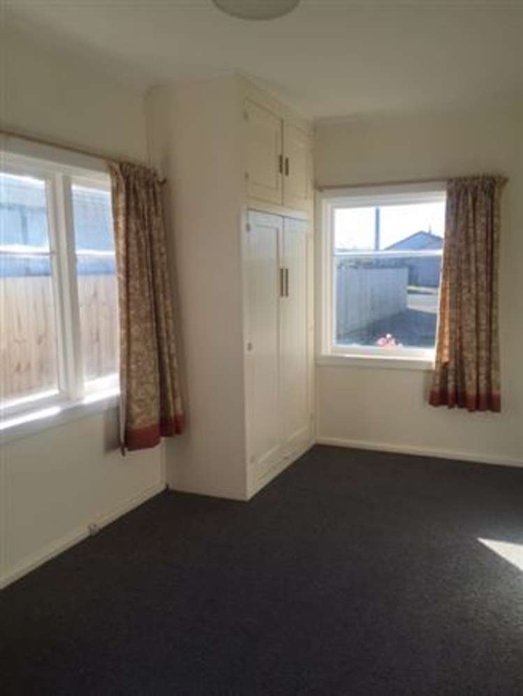 54 Neill Street Hornby_9