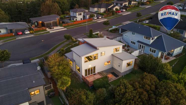 137 Endeavour Drive Whitby_30