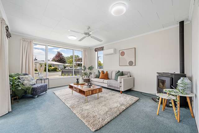 2 Ruthken Crescent Springlands_4