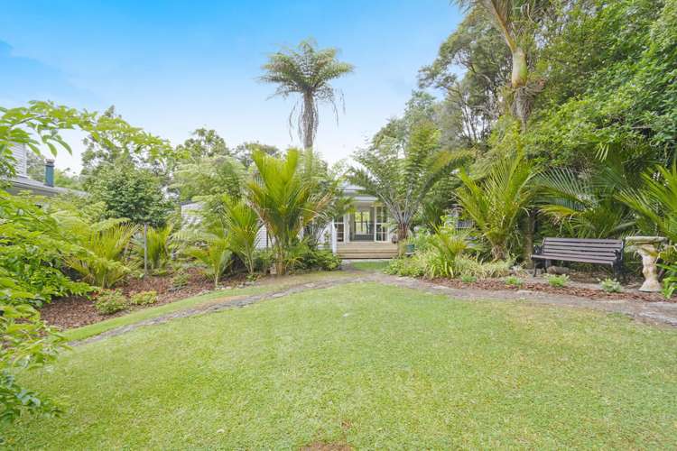 127 Woodlands Park Road Titirangi_19