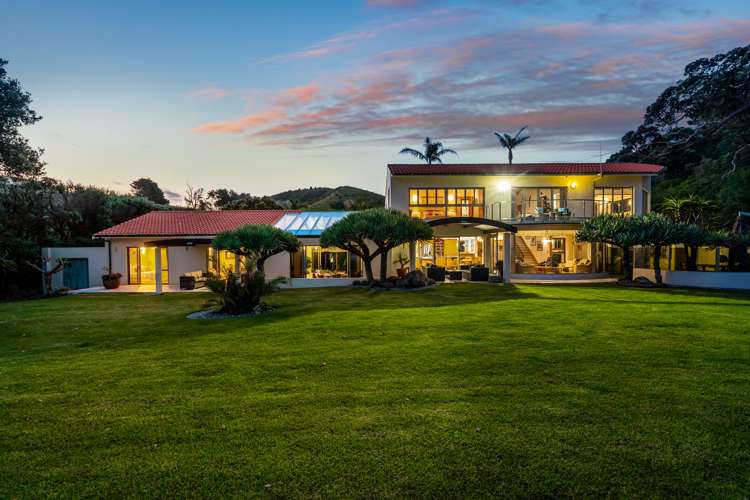 572 Rockell Road Whananaki_39