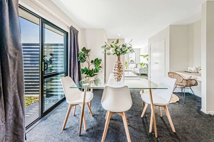 51 Moreton Green Rolleston_8