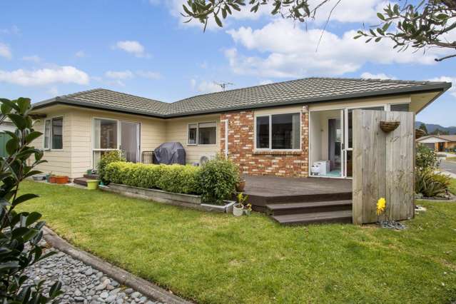 11 Donegal Place Katikati_1