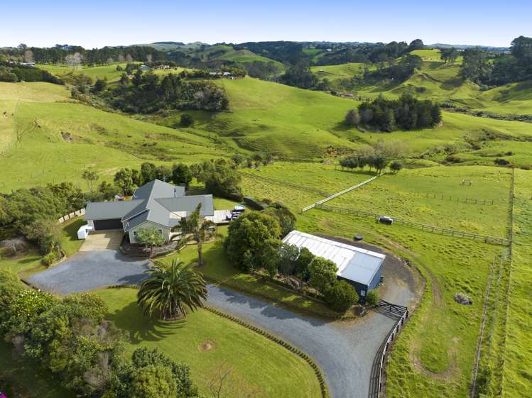 948 Awhitu Road Pollok_26