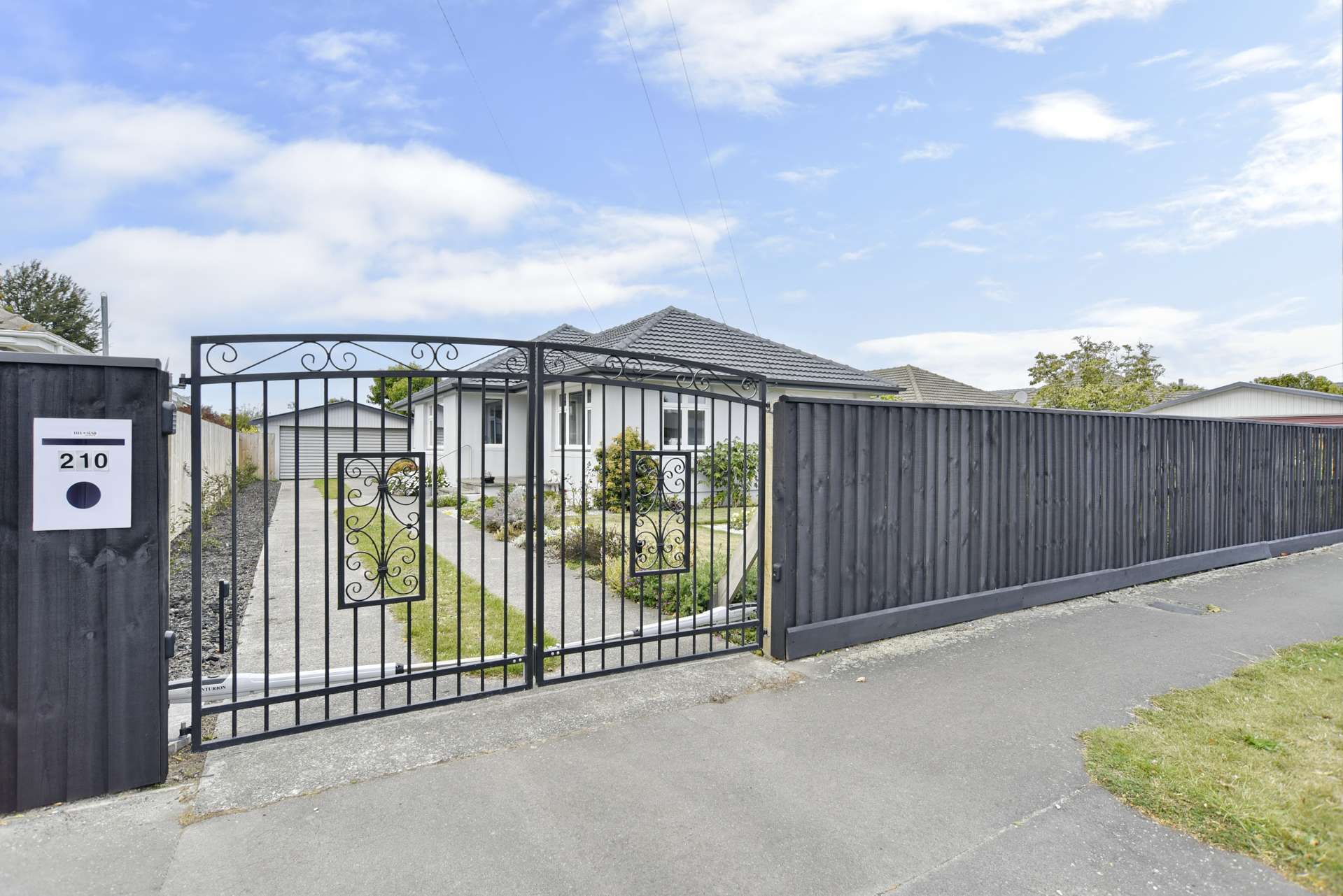 210 Avonhead Road Avonhead_0