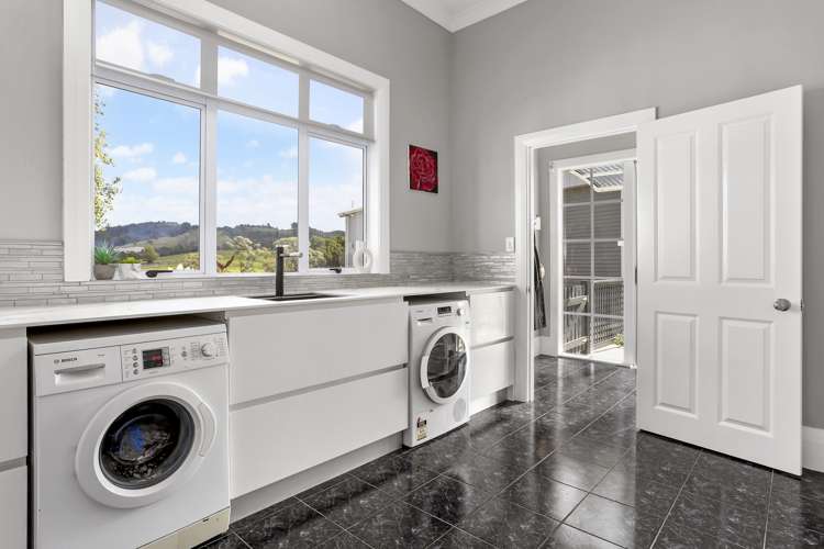 490 North Road Clevedon_18