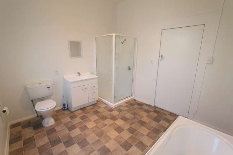 23 Main Street Pahiatua_10