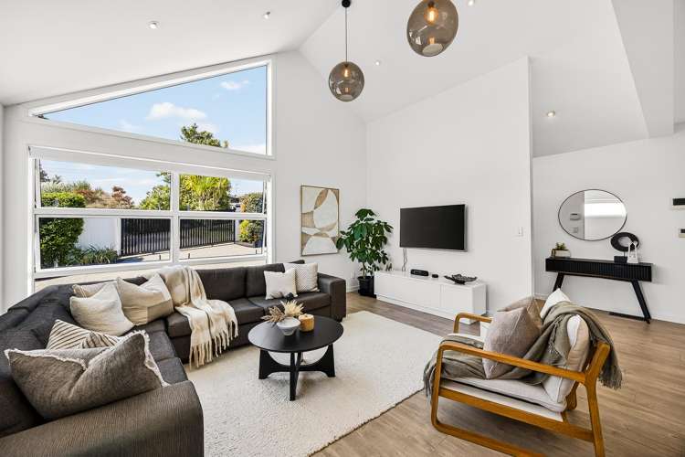 6 Blacks Road Greenhithe_2