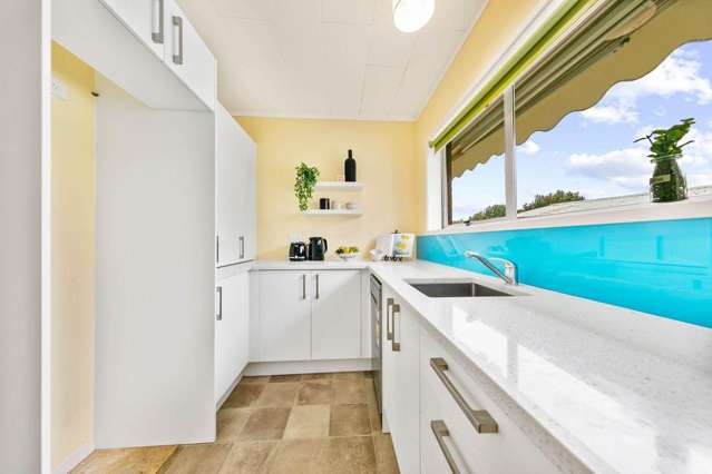 2/36 Blacklock  Avenue Henderson_4