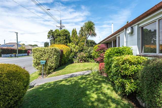 2/25 Avonhead Road Avonhead_2