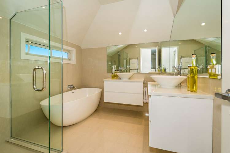 2/14 Clifton Road Hauraki_18