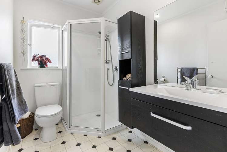 1/44 Holland Road Hillcrest_16