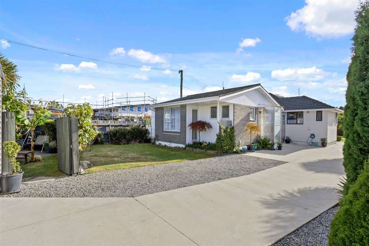 96 Neill Street Hornby_17