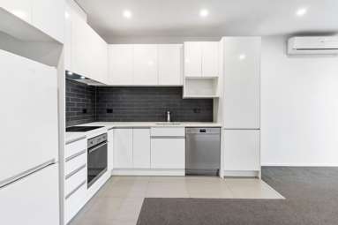 G06/77 Hobsonville Point Road_4