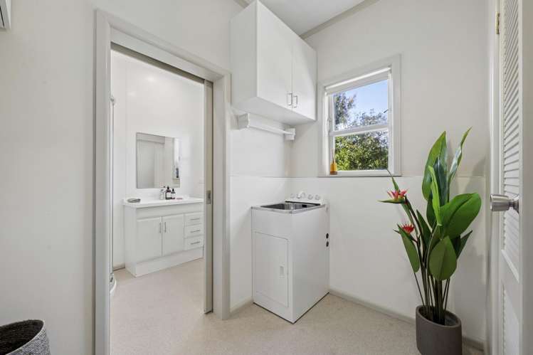 39 Moa Street Alicetown_12