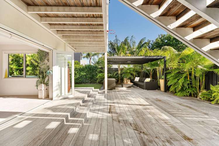 16 Sutherland Avenue Mt Maunganui_11