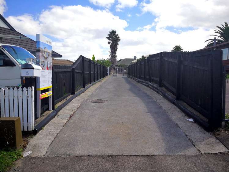 5 Wai Iti Place Clendon Park_11