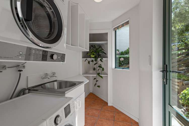 59 Reserve Terrace Lyttelton_13