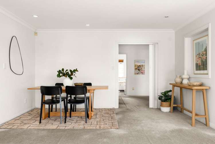 232 Welcome Bay Road Welcome Bay_11