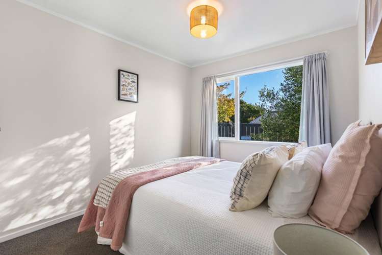 17b Colchester Crescent Newlands_7