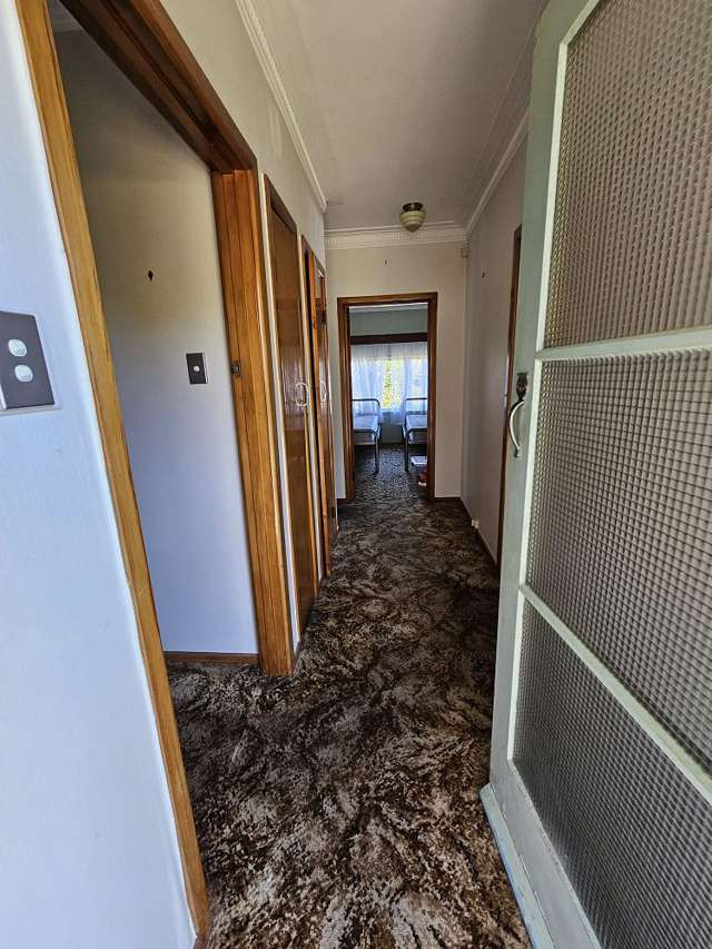 102 Mountain Road Mangere Bridge_2