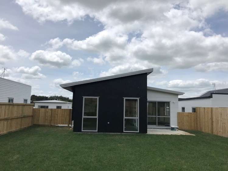 53 Ridgedale Crescent 2743_2