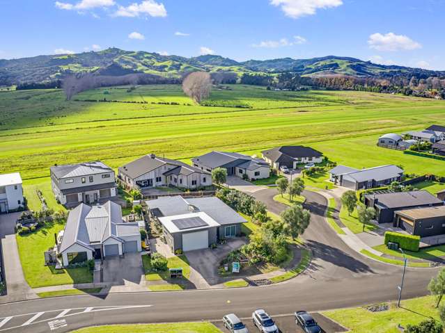 THE BEST IN AIRPARK LIVING AVAILABLE NOW.
