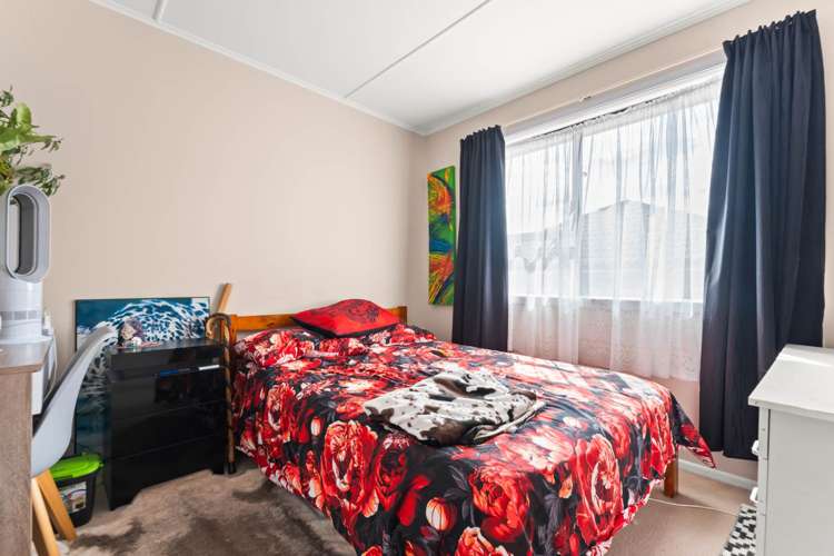 36 Barrys Road Glendene_5