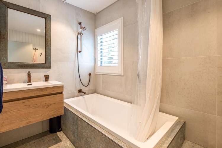 23 Giles Road Palm Beach_17