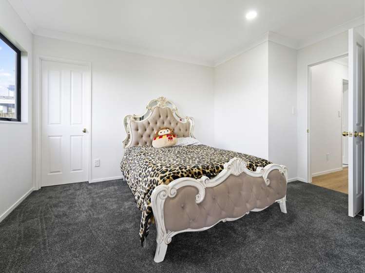 223 Hill Road The Gardens_11