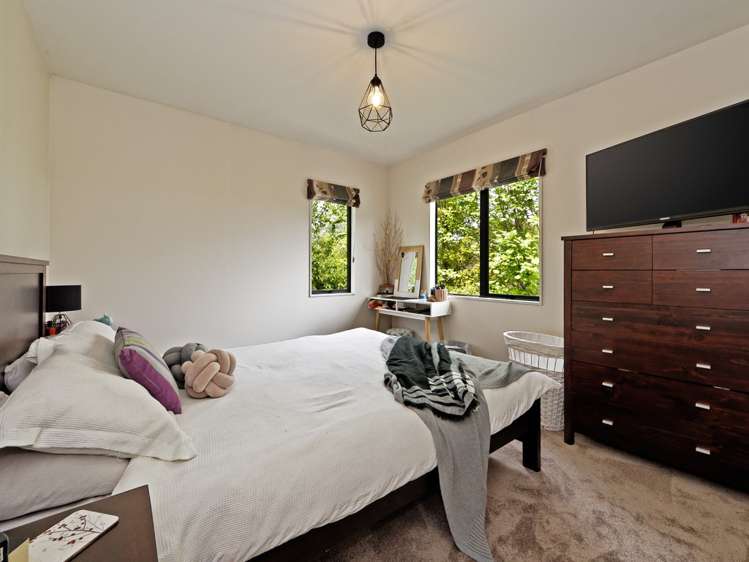 29a Atkinson Road Titirangi_13