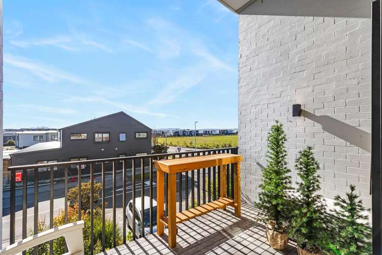15/1 Genevieve Lane Hobsonville Point_8