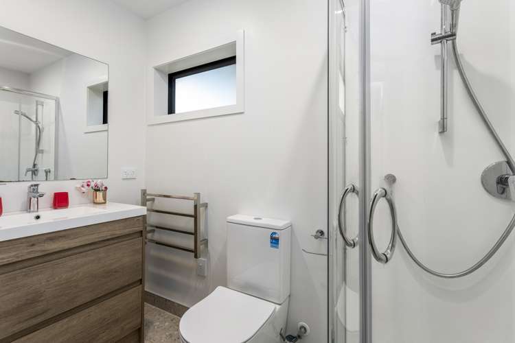 1b Mowbray Place Sunnynook_7